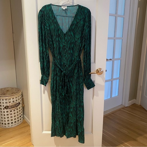 Karen Britchick x The Drop Green & Black Zebra Midi Long sleeve Dress Si… - Picture 3 of 11